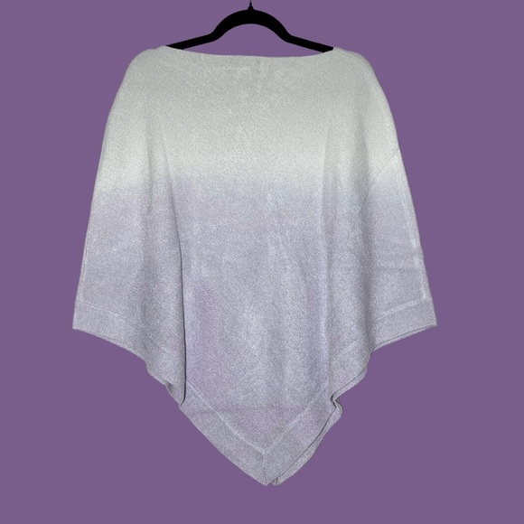 NWT Barefoot Dreams CozyChic Ultra Lite Ocean Breeze Poncho Ombre Soft Violet OS - Picture 2 of 11